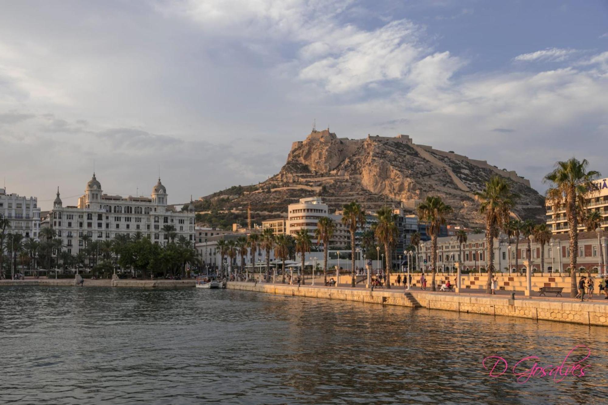 El Barrio Alicante , Playa Y Casco Antiguo Екстер'єр фото